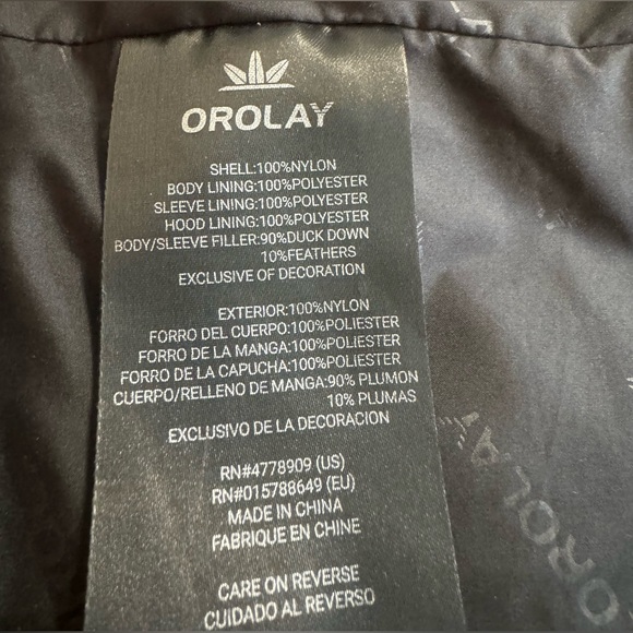 Orolay-90% down shiny black hooded ski vest with 4 front outer pockets.Size M - Picture 15 of 16